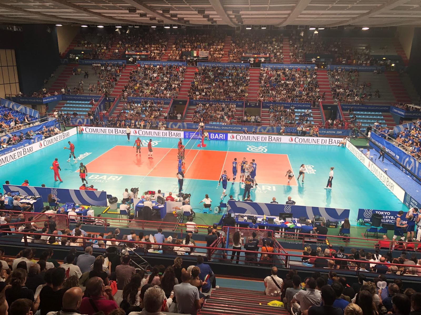 Palazzetto pieno — Qualificazione Olimpica Pallavolo Bari